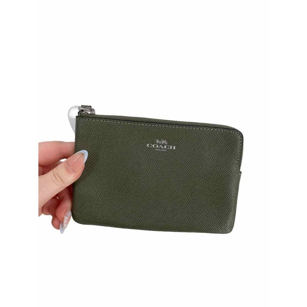 Coach Ladies NWOT Wristlet